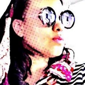 Meet your Posher, Marcia